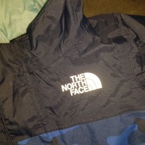 North face wind breaker